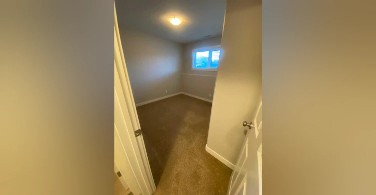 901-35 Aquitania Circle W, Lethbridge, AB, T1J 5M2 - 13