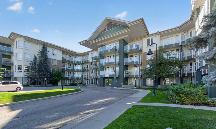 203-3111 34 Avenue NW
