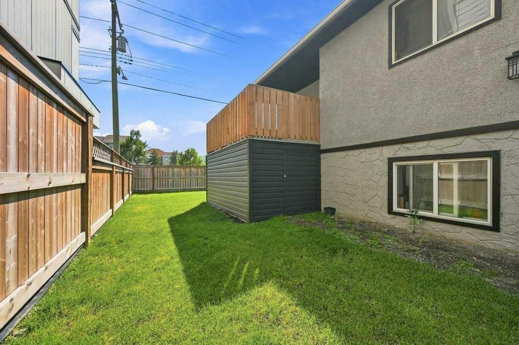 2-7734 Bowness Road NW, Calgary, AB, T3B 0H1