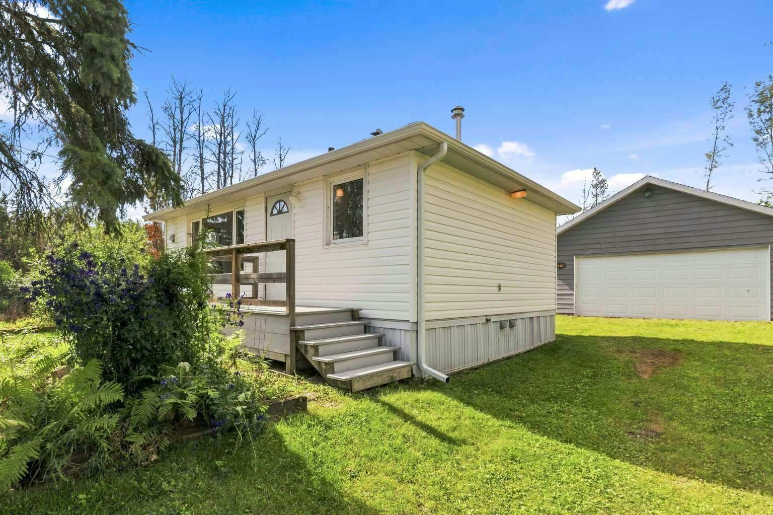 164 Crescent Drive, Rural Barrhead County, AB, T7N 1N3
