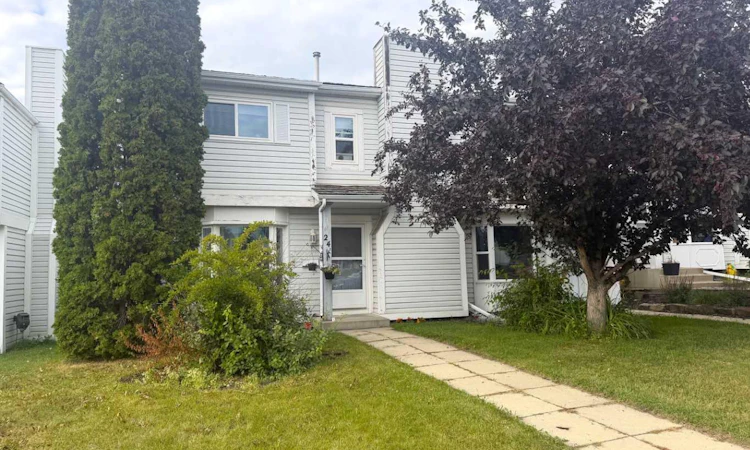 24 Ellenwood Drive