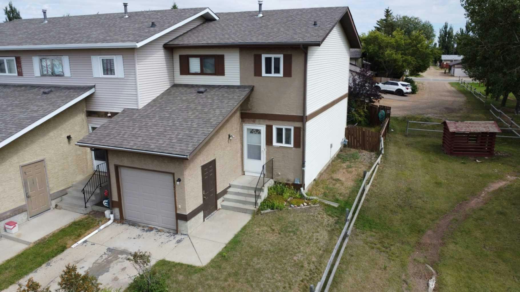 130 Winkler Drive, Hanna, AB, T0J 1P0