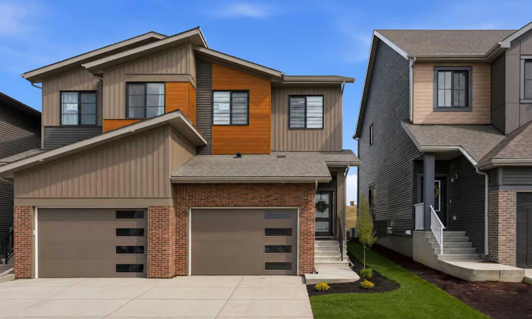 55 Heritage Manor