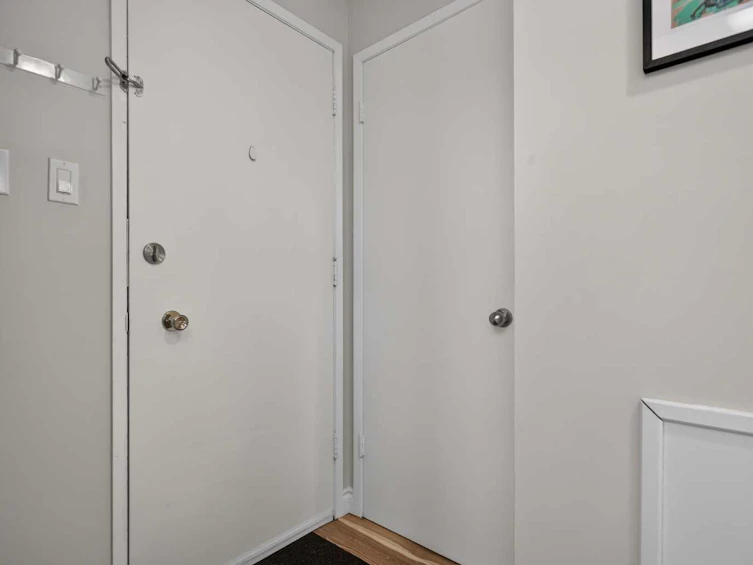 404-17 13 Street NW, Calgary, AB, T2N 1Z1 - 15