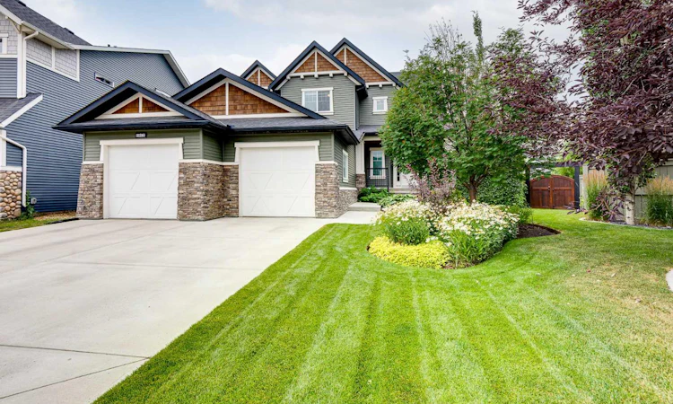 126 Coopersfield Way SW