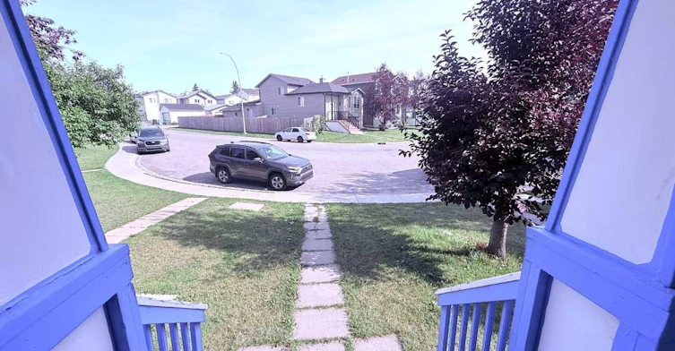 111 Martin Crossing Grove NE, Calgary, AB, T3J 3M5 - 3