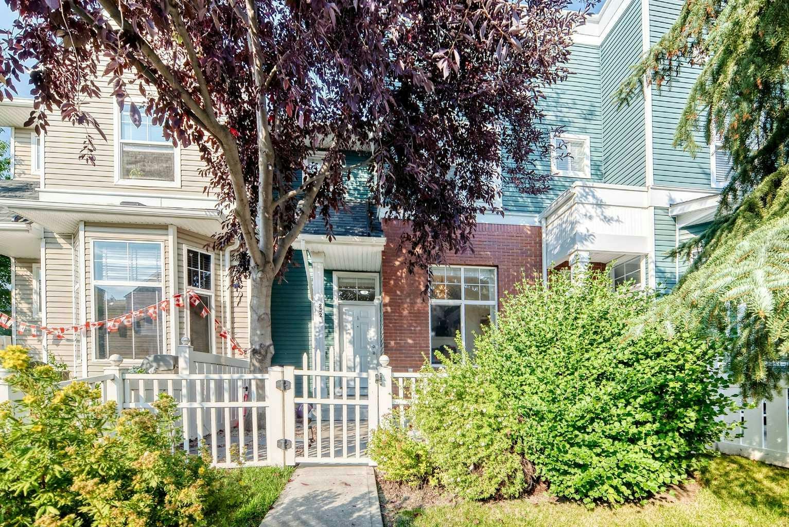 252 Mckenzie Towne Link SE, Calgary, AB, T2Z 4G3