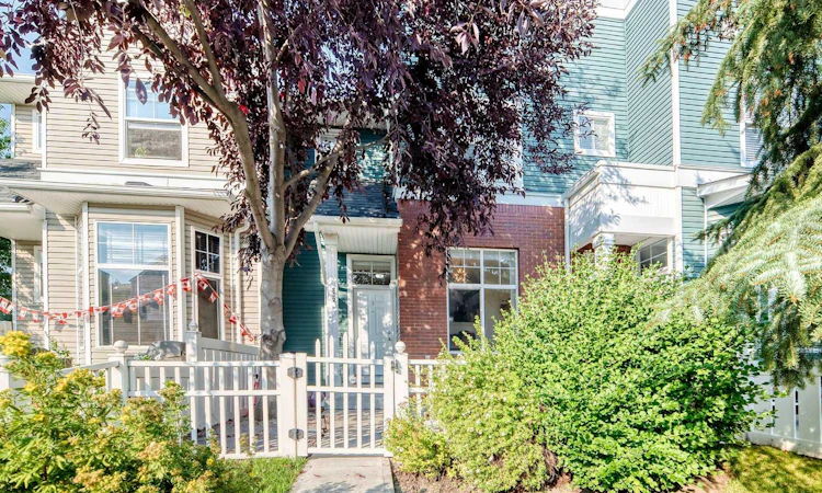 252 Mckenzie Towne Link SE
