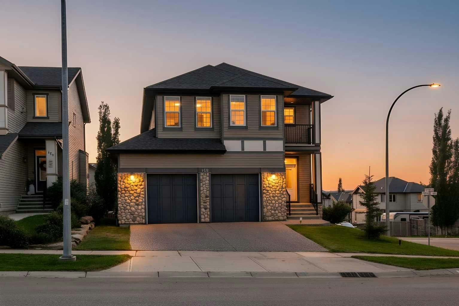168 Heritage Boulevard, Cochrane, AB, T4C 0S6