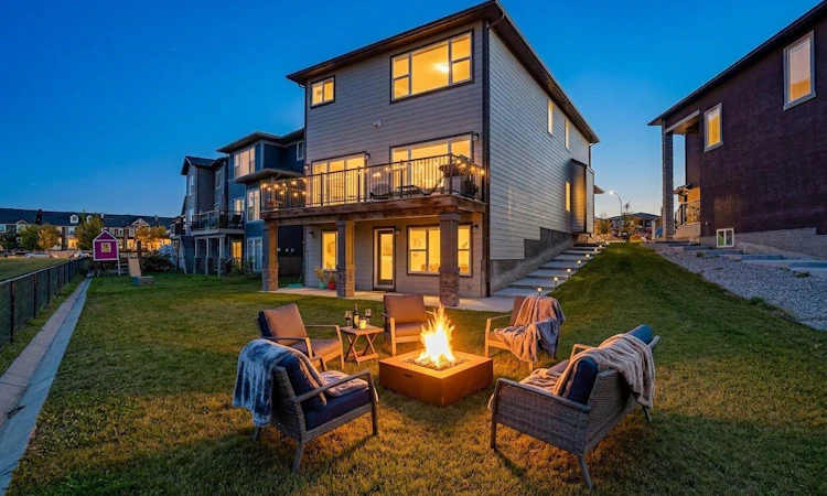 32 Legacy Cove SE