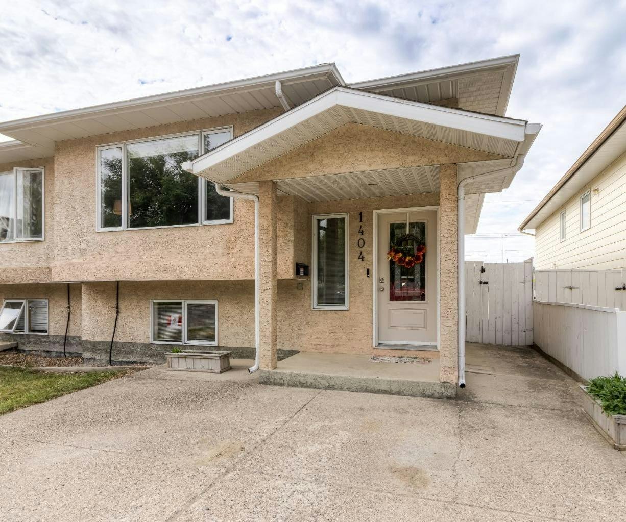 1404 16 Avenue S, Lethbridge, AB, T1K 0Y5