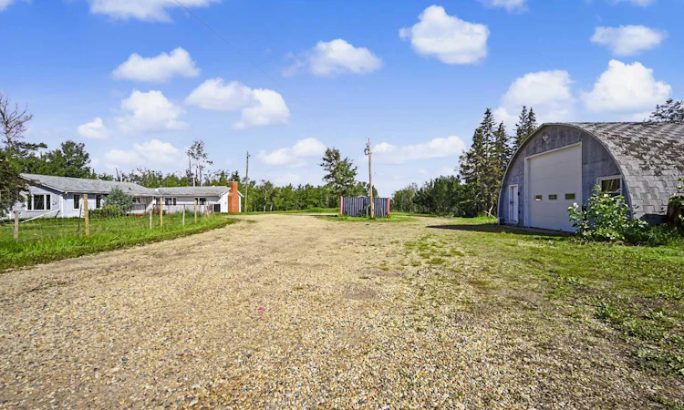 22118 Hwy 669