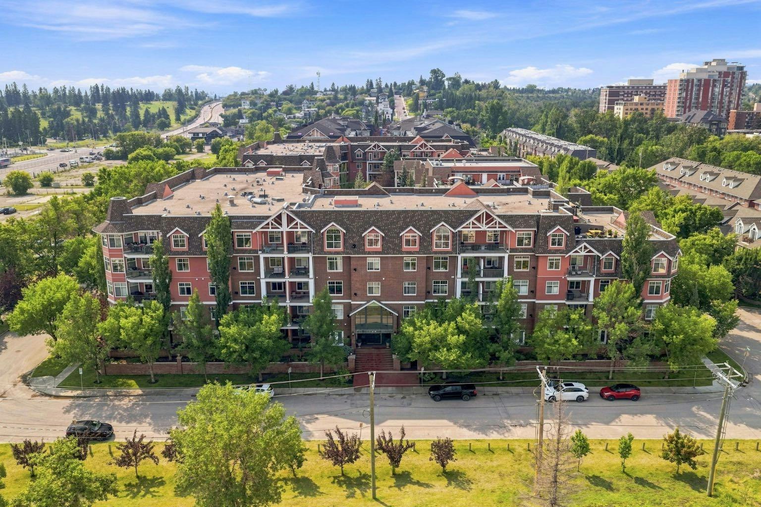 209-59 22 Avenue SW, Calgary, AB, T2S 3C7