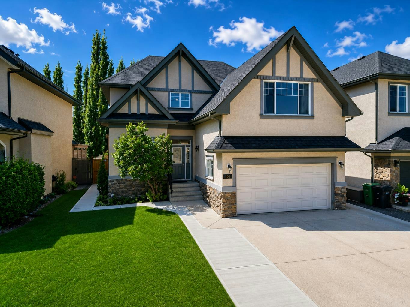 108 Tuscany Estates Close NW, Calgary, AB, T3L 2Z7