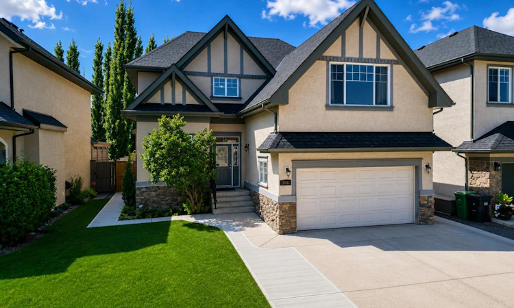 108 Tuscany Estates Close NW