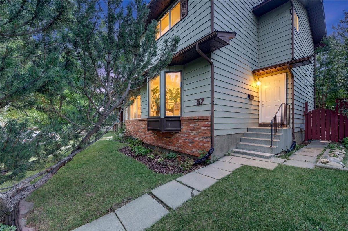 57 Beacham Way NW, Calgary, AB, T3K 1R7