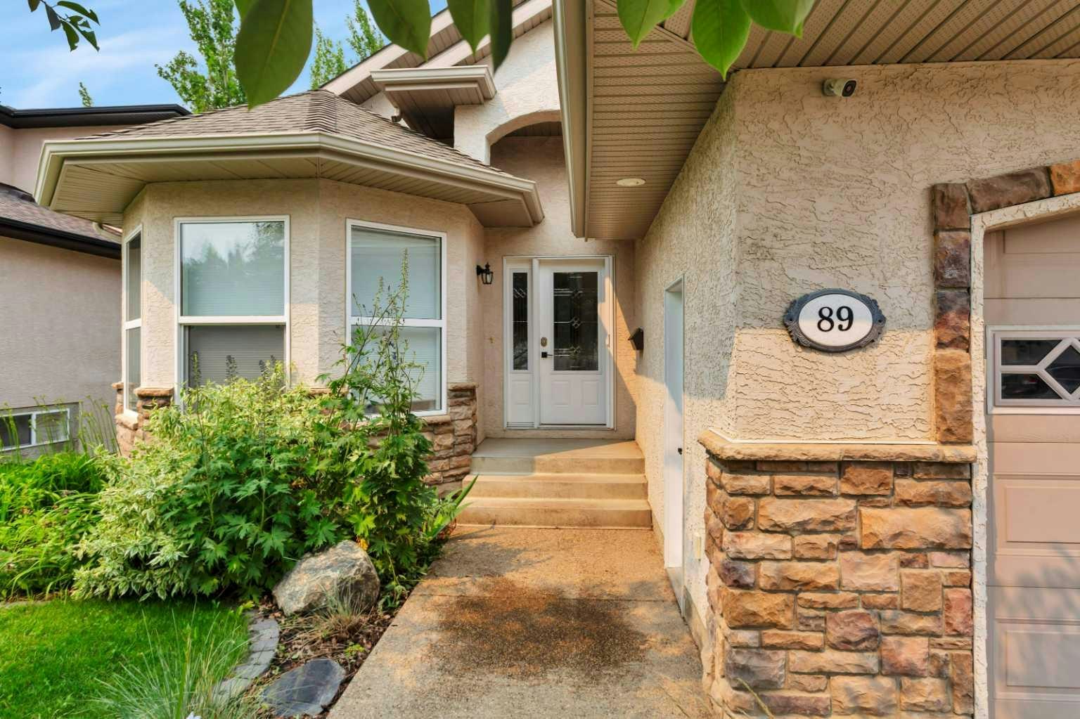 89 Alberts Close, Red Deer, AB, T4R 3J7