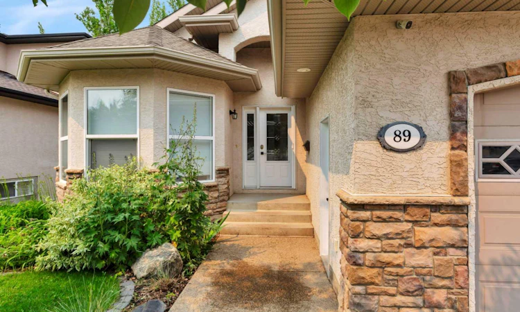 89 Alberts Close