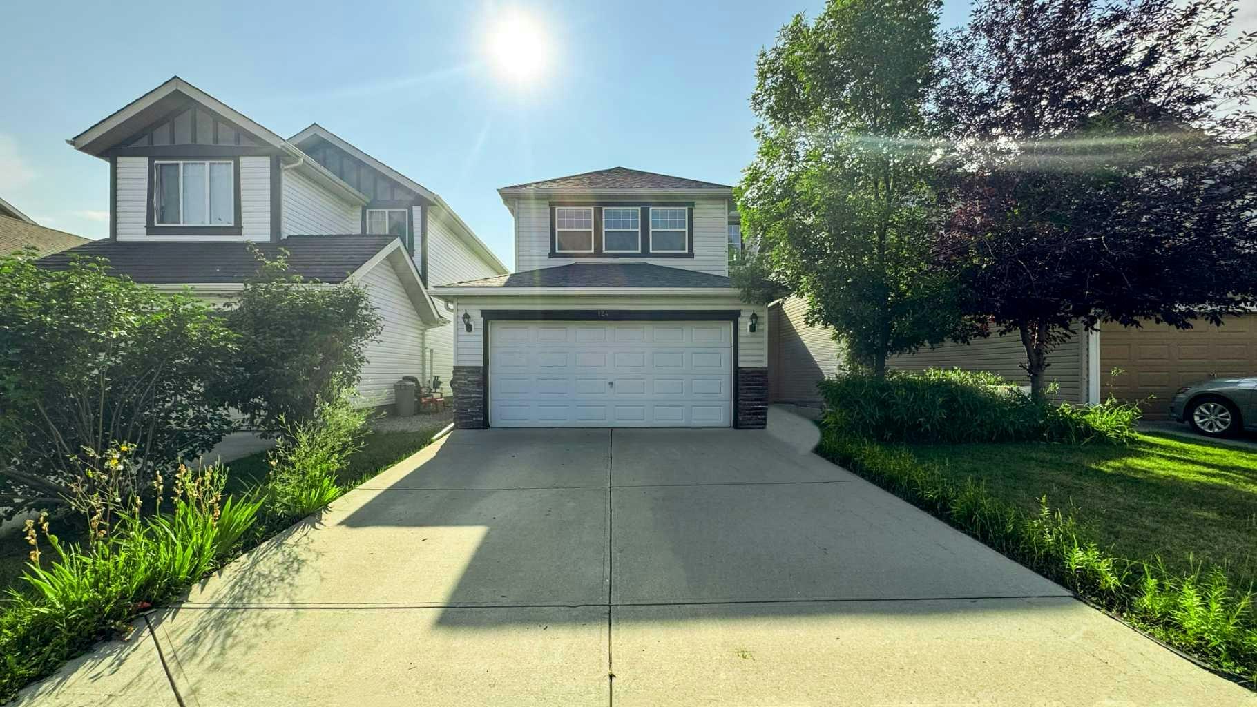124 Everglen Way SW, Calgary, AB, T2Y 5G2