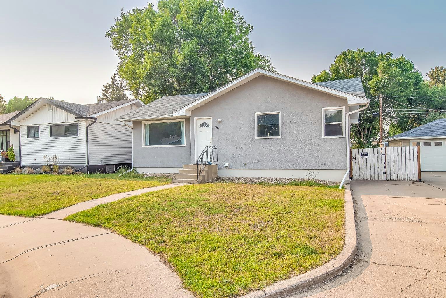 2666 Burton Place SE, Medicine Hat, AB, T1A 3W2