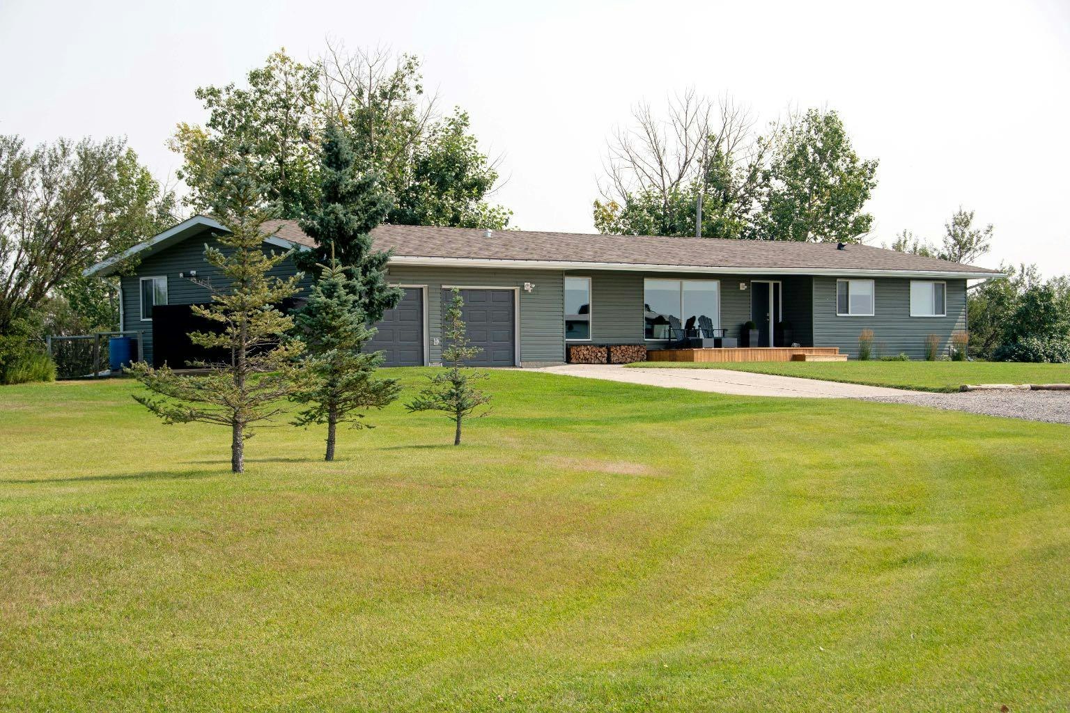 264057 562 Avenue E, Foothills County, AB, T0L 0J0