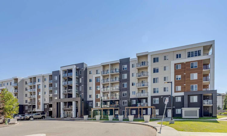 2407-4641 128 Avenue NE