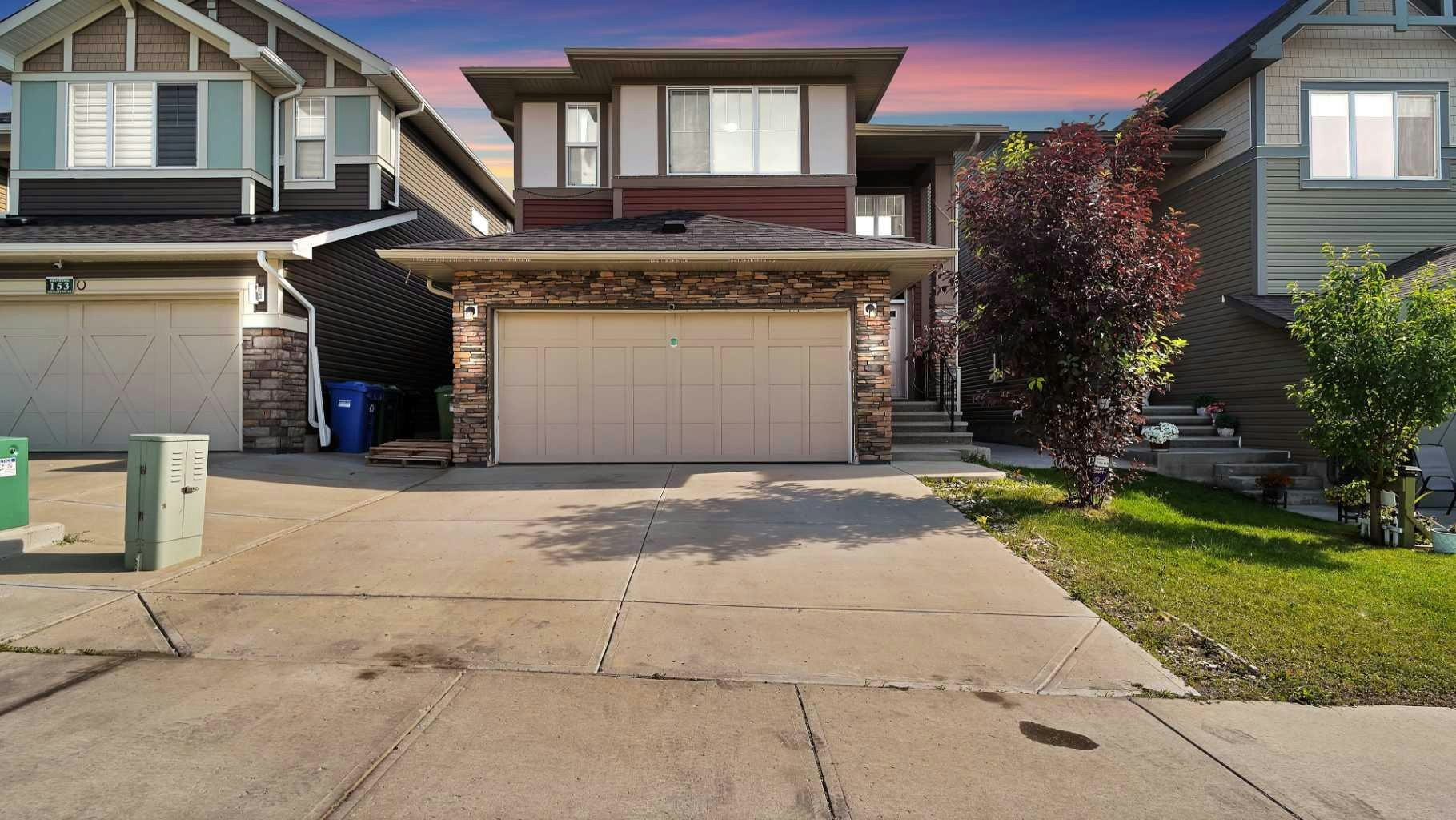 149 Saddlestone Drive NE, Calgary, AB, T3J 0W3