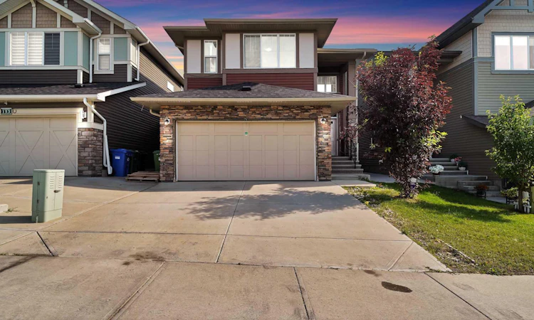 149 Saddlestone Drive NE