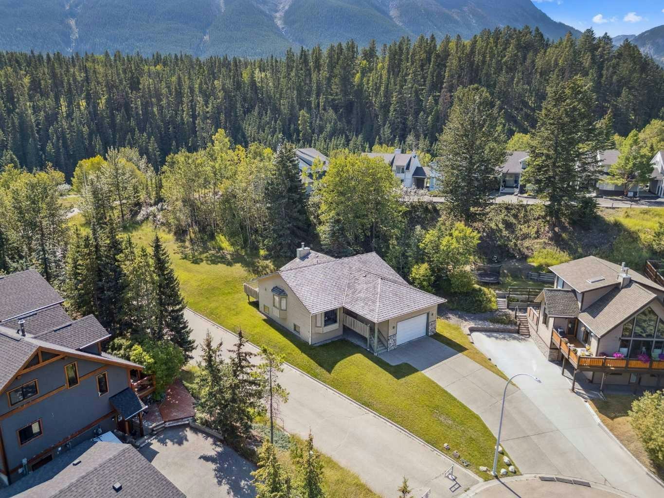 106 Rummel Place, Canmore, AB, T1W 2N4