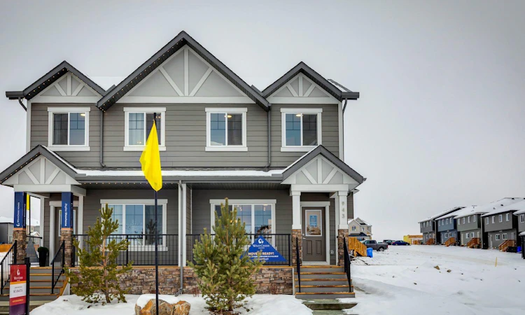 943 Legacy Circle SE
