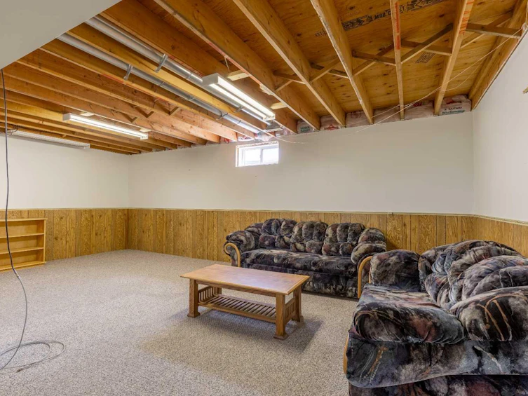 110 Blayney Avenue, Lethbridge, AB, T0L 0G0 - 29