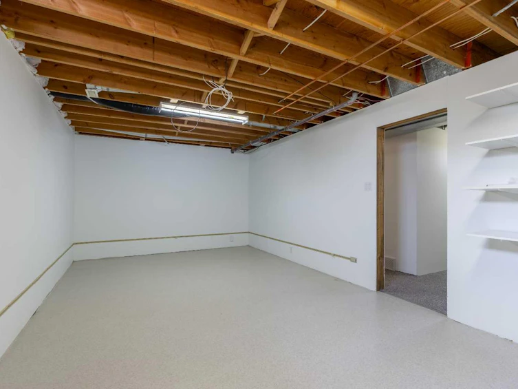 110 Blayney Avenue, Lethbridge, AB, T0L 0G0 - 23
