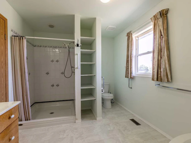 110 Blayney Avenue, Lethbridge, AB, T0L 0G0 - 7