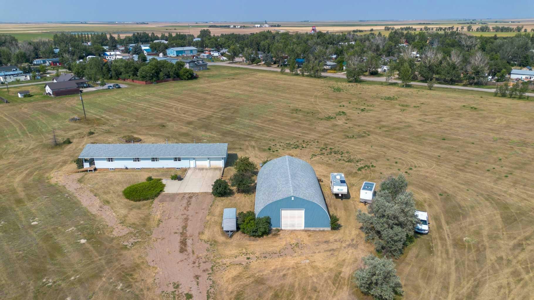 110 Blayney Avenue, Lethbridge, AB, T0L 0G0 - 47