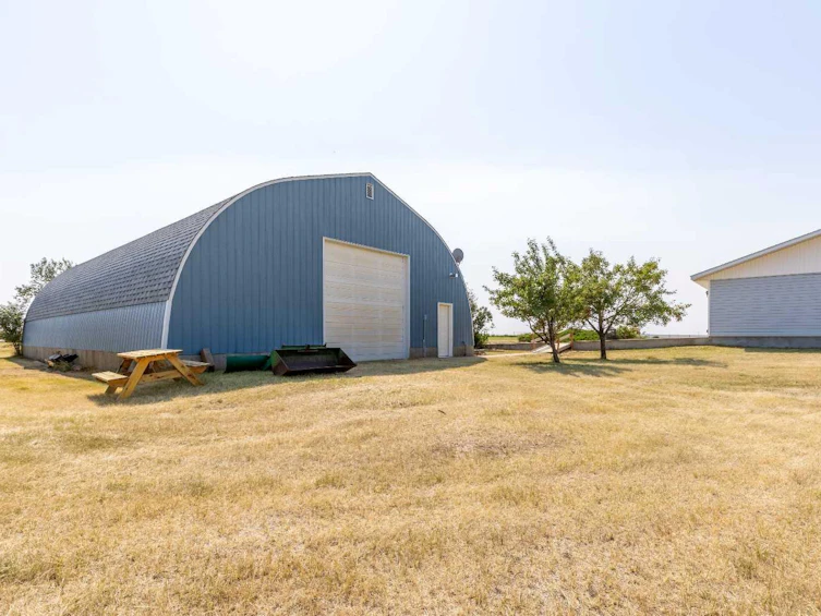 110 Blayney Avenue, Lethbridge, AB, T0L 0G0 - 36