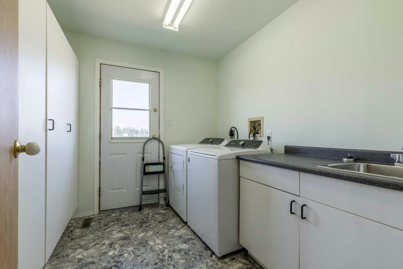 110 Blayney Avenue, Lethbridge, AB, T0L 0G0 - 9