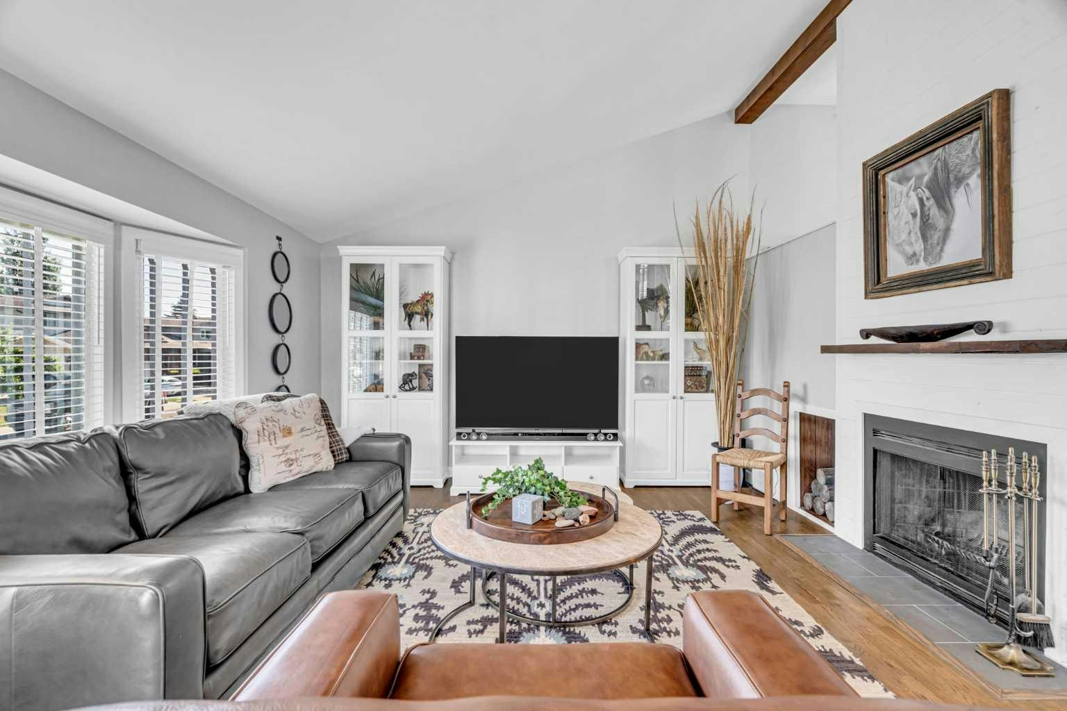 159 Bernard Way NW - 5