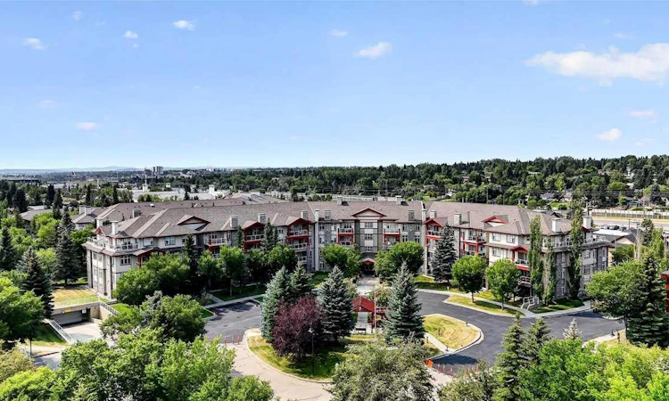 1109-1109 Lake Fraser Green SE