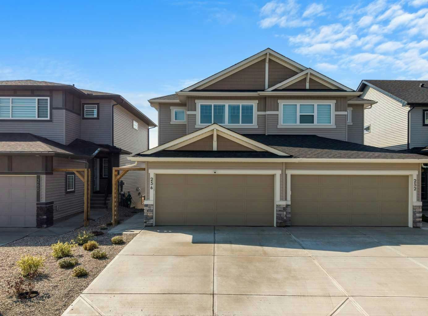 256 Heritage Heights, Cochrane, AB, T4C 3A7