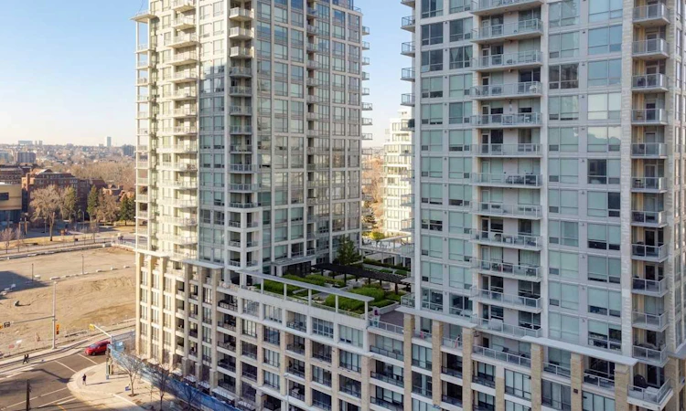 521-222 Riverfront Avenue SW