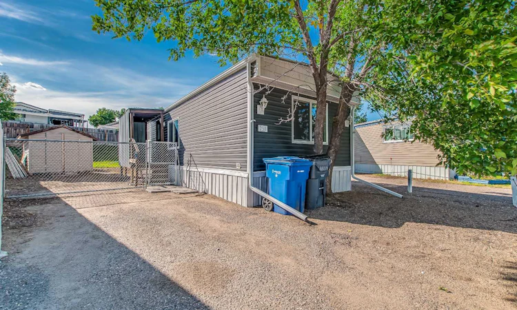 231 Fairchild Street SW