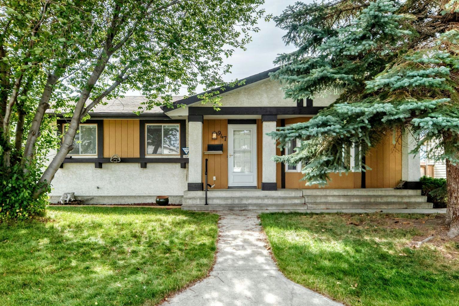 947 Maitland Way NE, Calgary, AB, T2A 5M8