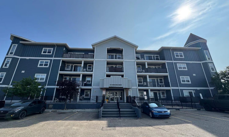 108-243 Gregoire Drive