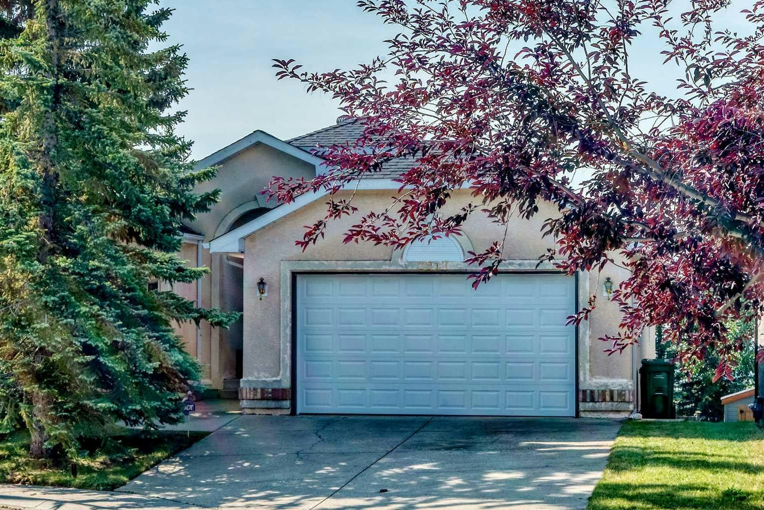 2917 Signal Hill Heights SW, Calgary, AB, T3H 2X4