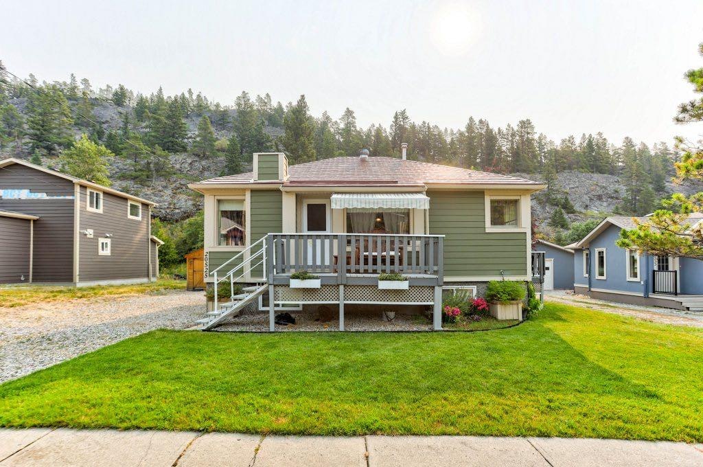 20525 25 Avenue, Crowsnest Pass, AB, T0K 0C0