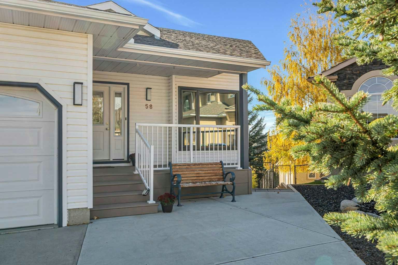 58 Sandstone Ridge Crescent - 2