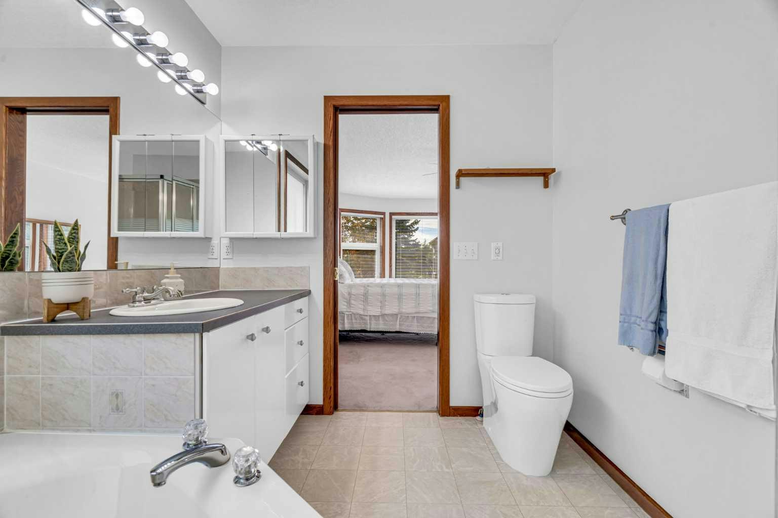 58 Sandstone Ridge Crescent, Okotoks, AB, T1S 1P9 - 26