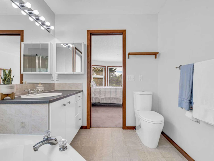 58 Sandstone Ridge Crescent, Okotoks, AB, T1S 1P9 - 26