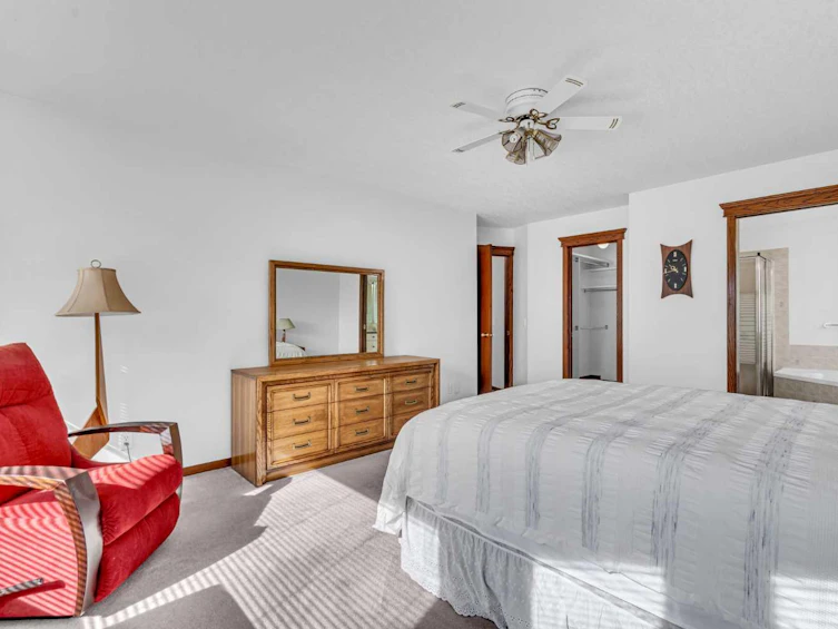 58 Sandstone Ridge Crescent, Okotoks, AB, T1S 1P9 - 23
