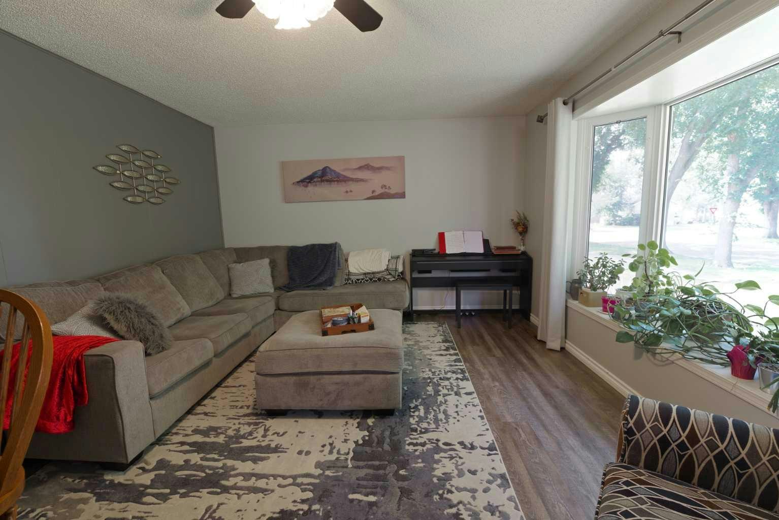 5408 45 Avenue, Taber, AB, T1G 1C3